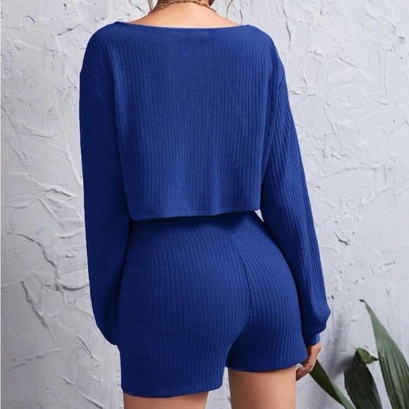 Comfy Rib knit Asymmetrical Neck Crop Top Wide Waist Short Set Green - Picture 7 of 15